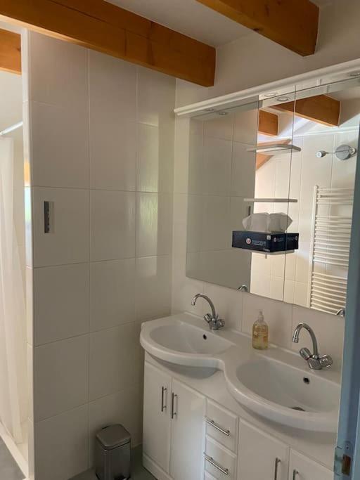 Appartement Familial A Crots Esterno foto